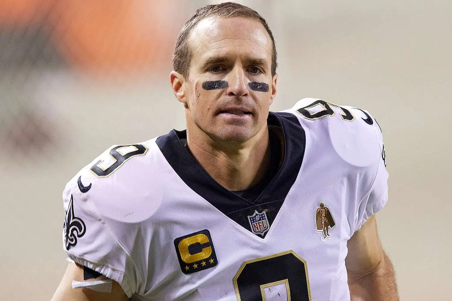 This article explores Drew Brees Makes His NBC Debut, Internet Amazed by His New Hair, the public's reaction to his hair transformation, and the broader implications of athletes transitioning to media roles post-retirement